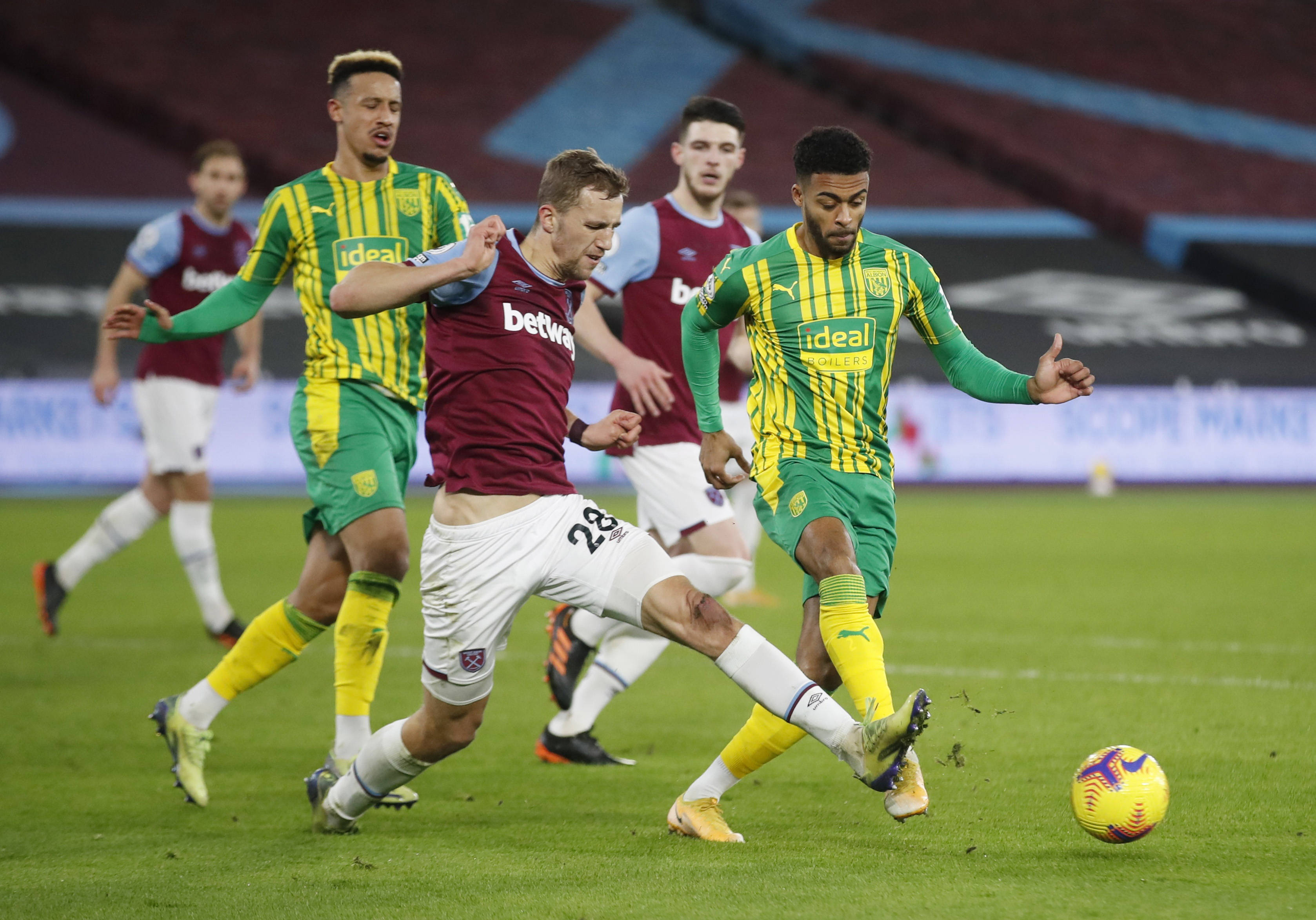 能影响他的 能影响他的